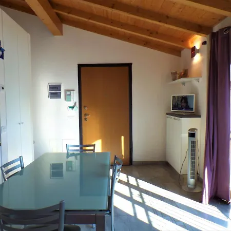 Feriehus Casa Miralago Lesa